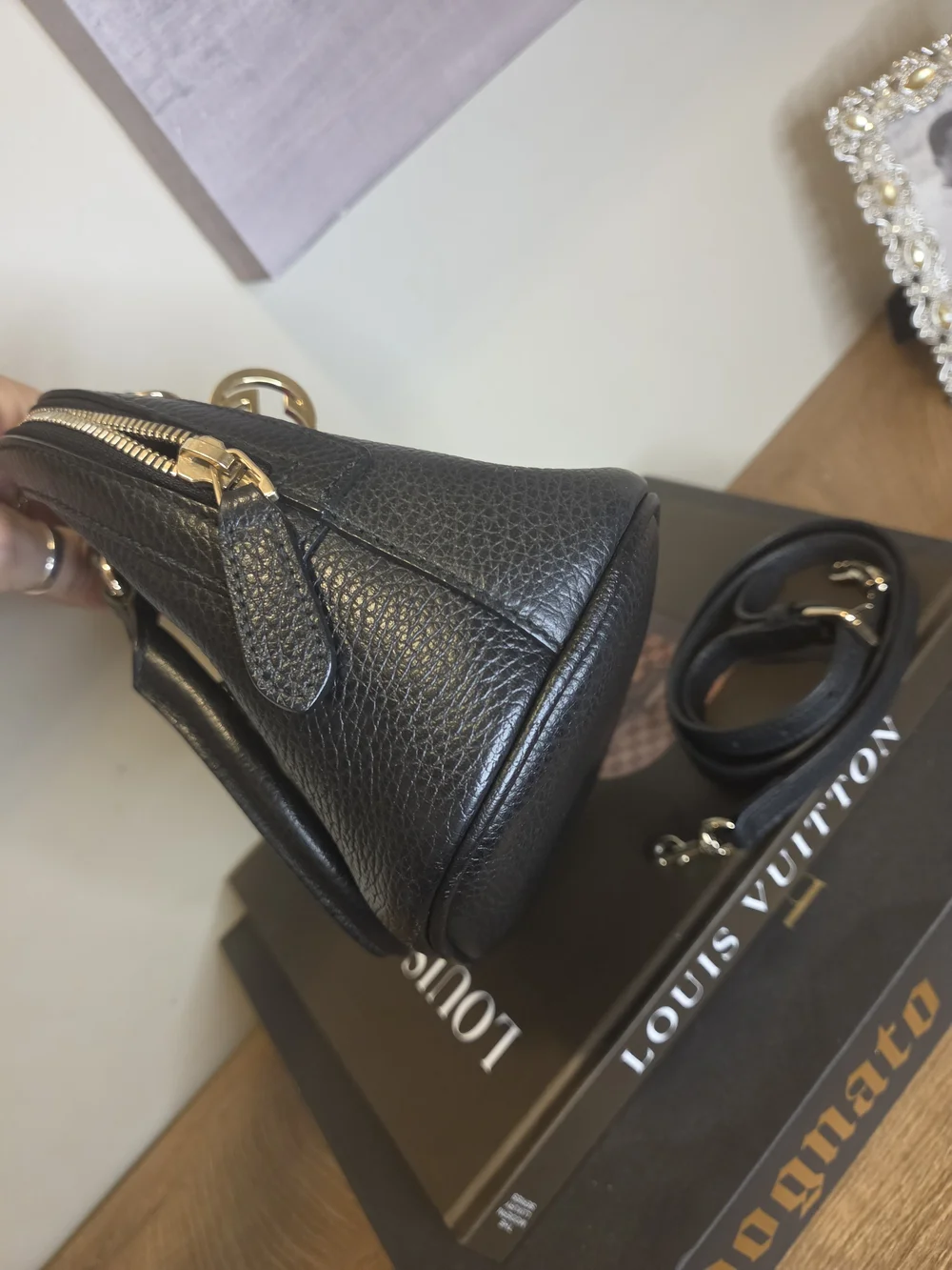 Gucci Black Leather Dome Satchel with Gold Hardware